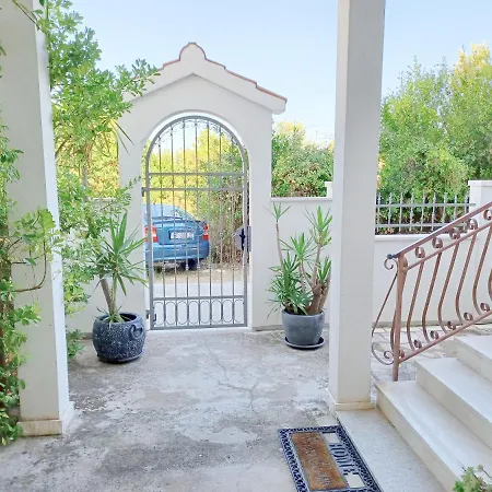 Lorenzo Apartment Trogir